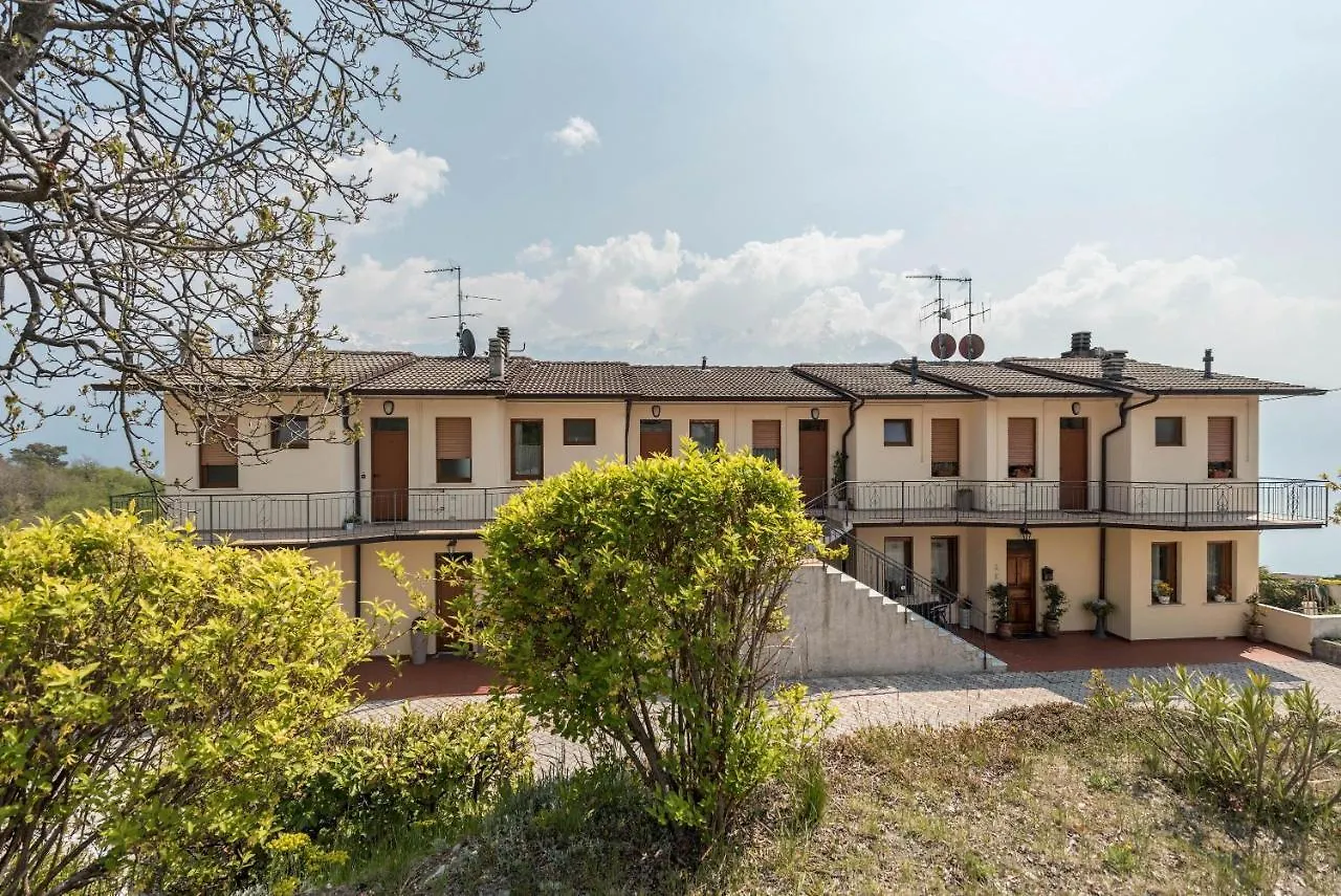 Апартаменты Bel Soggiorno Lake View 1 Tremosine